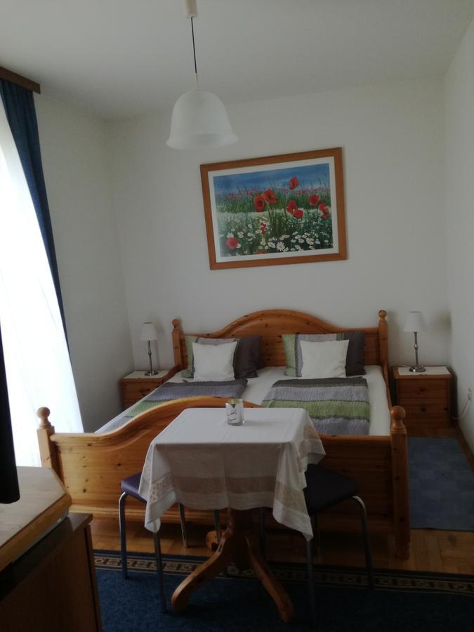 Gaestehaus Schleich 巴特拉德克斯堡 外观 照片